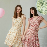 时尚穿搭 | 近期大热的夏日“多巴胺”穿搭，好心情穿出来！