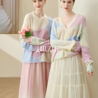 时尚穿搭 | 甜美清新又减龄的艾丽哲糖果色系！