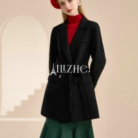 时尚穿搭 | 冬天就穿“低调色”，更显气质！