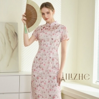 时尚穿搭 | 一见倾心的粉，穿出属于春夏的少女感！