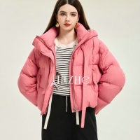 时尚穿搭 | 瑟瑟寒冬，羽绒申请出战！