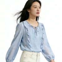 2026春夏女装流行趋势：多元表达，解锁柔与力的时尚新境